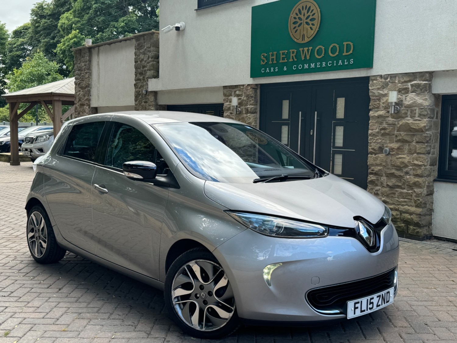 Renault Zoe Listing Image