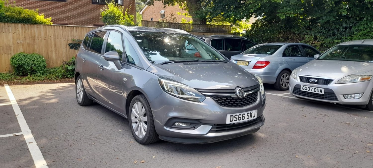 Vauxhall Zafira Listing Image