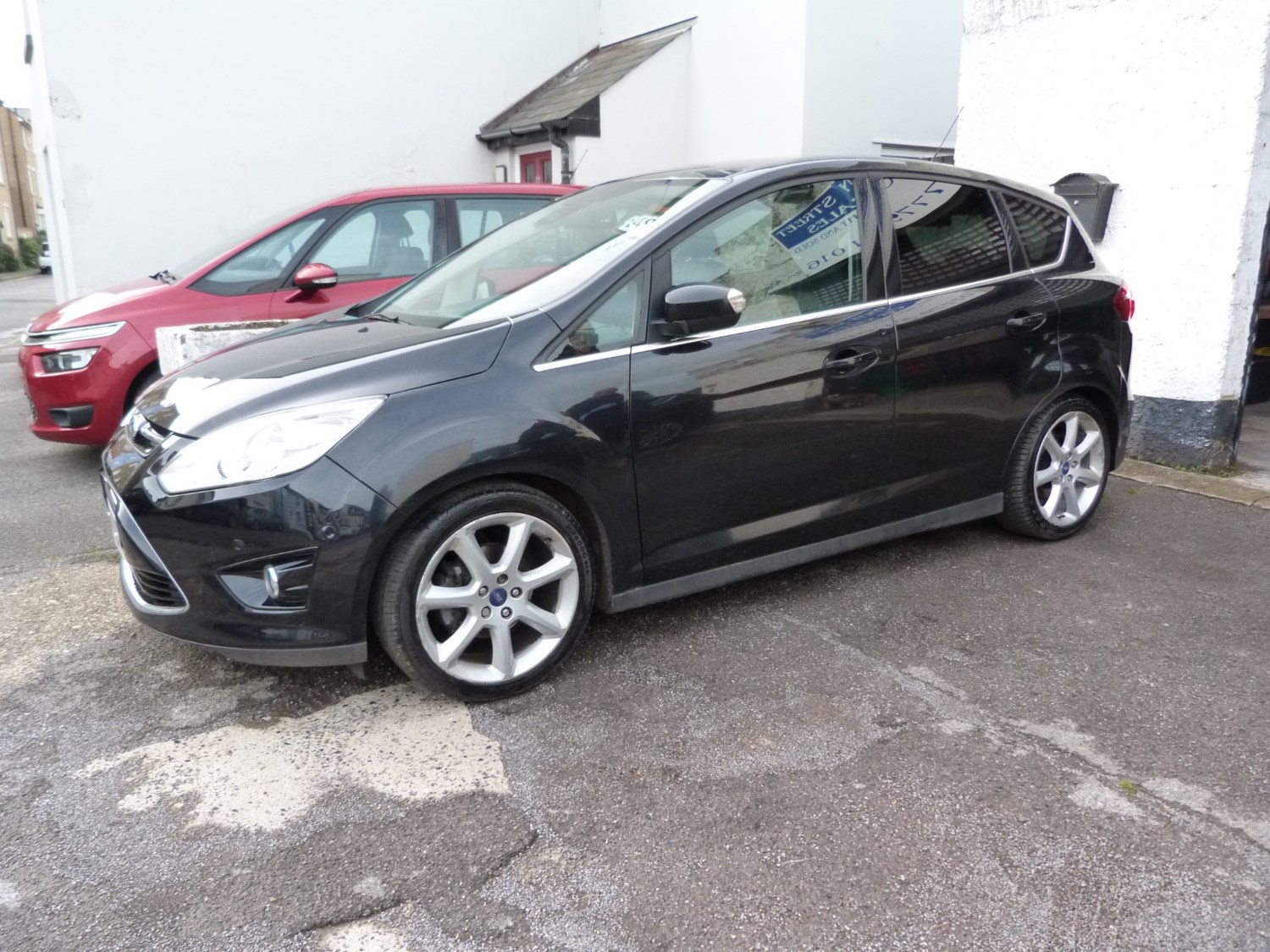 Ford C-Max Listing Image