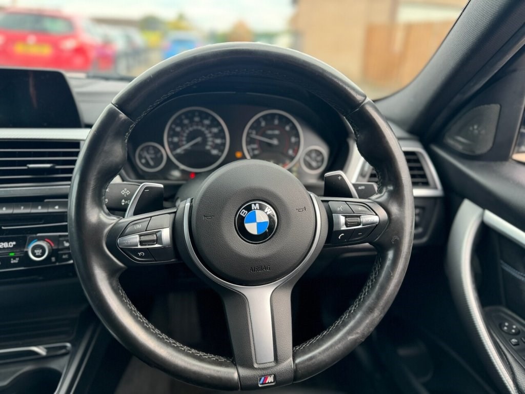 BMW 3 Series Listing Image