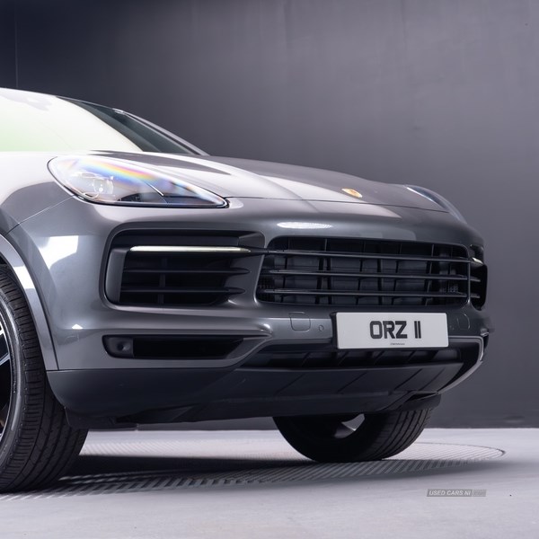 Porsche Cayenne Listing Image