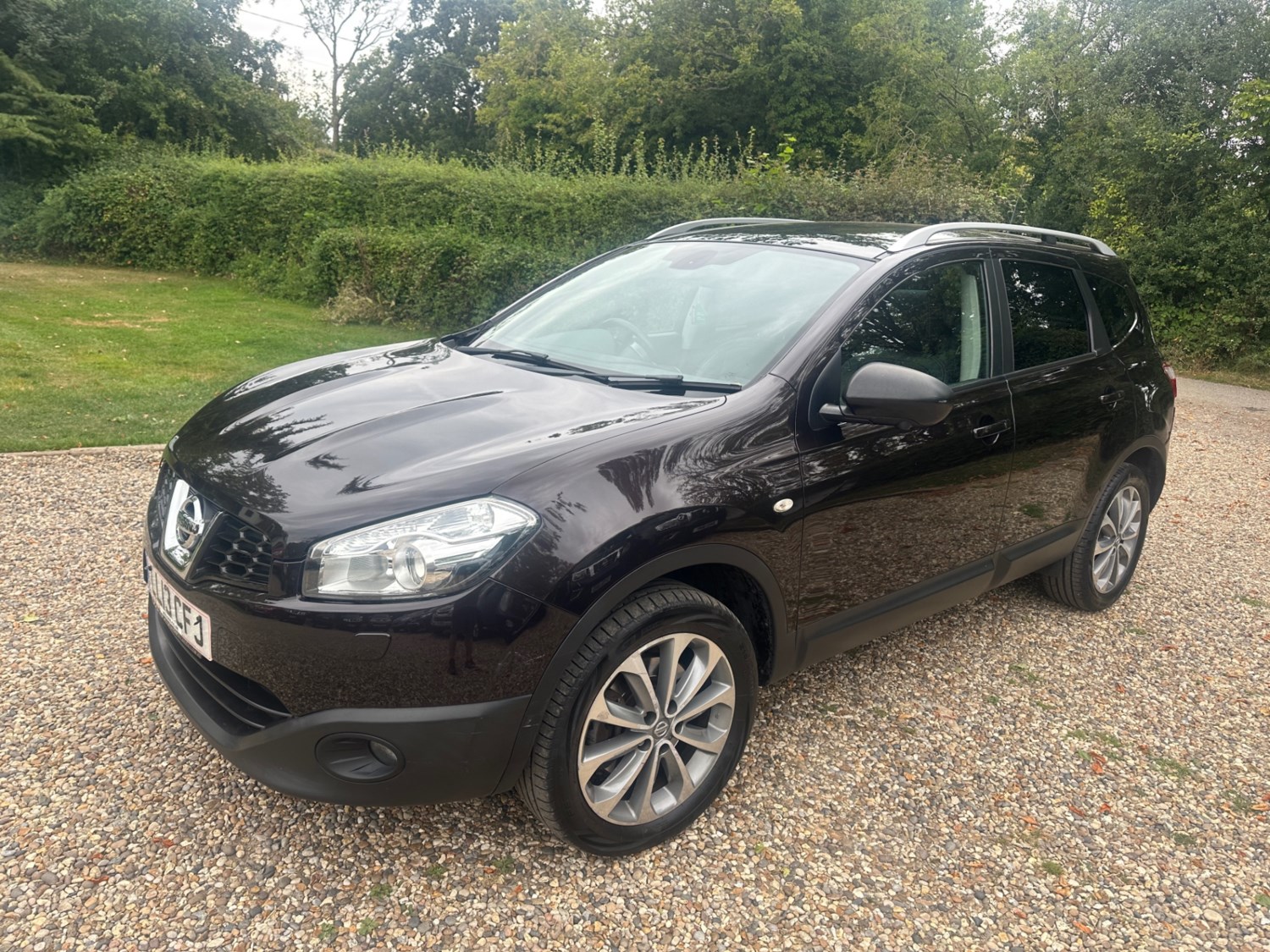 Nissan Qashqai+2 Listing Image