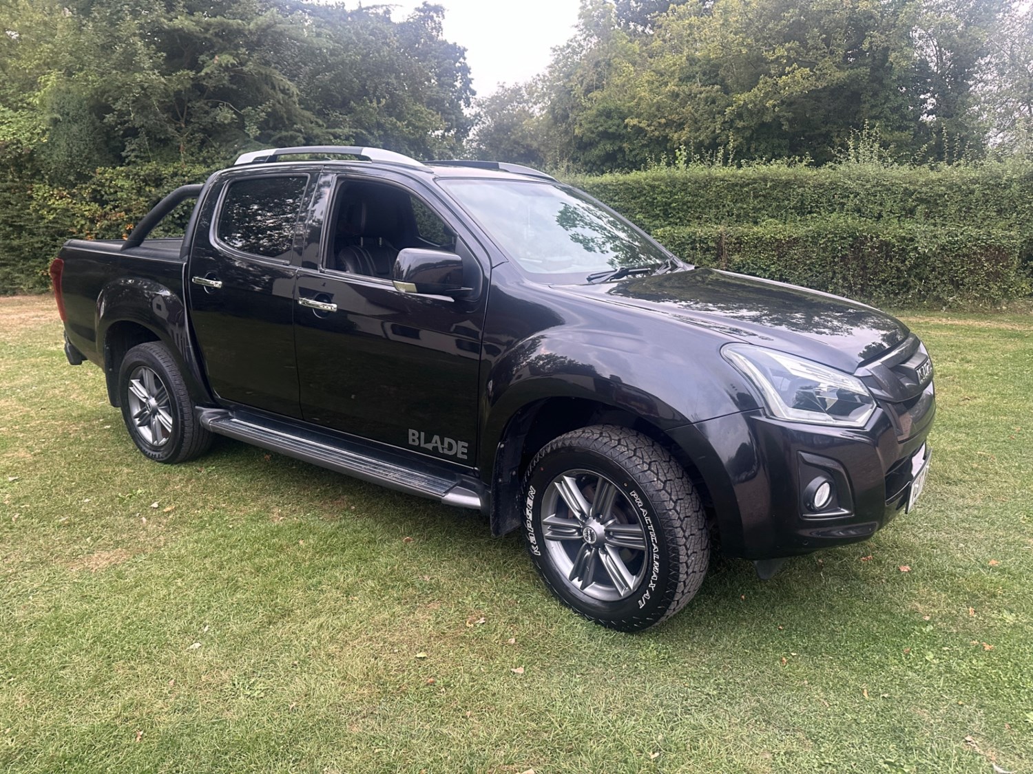 Isuzu D-Max Listing Image