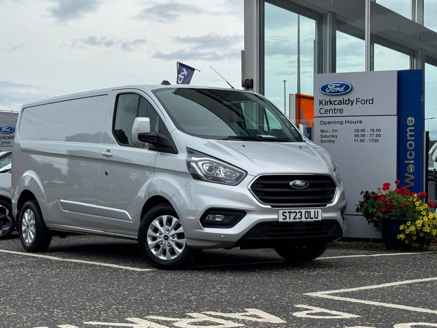 Ford Transit Custom Listing Image