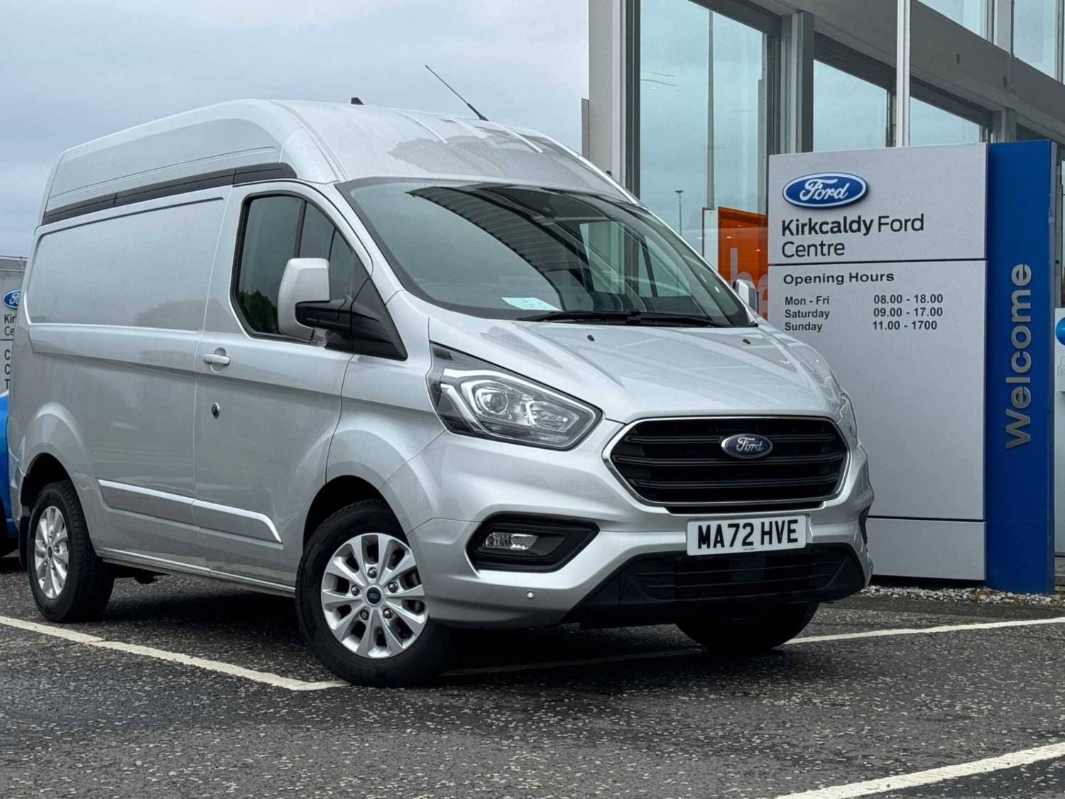 Ford Transit Custom Listing Image