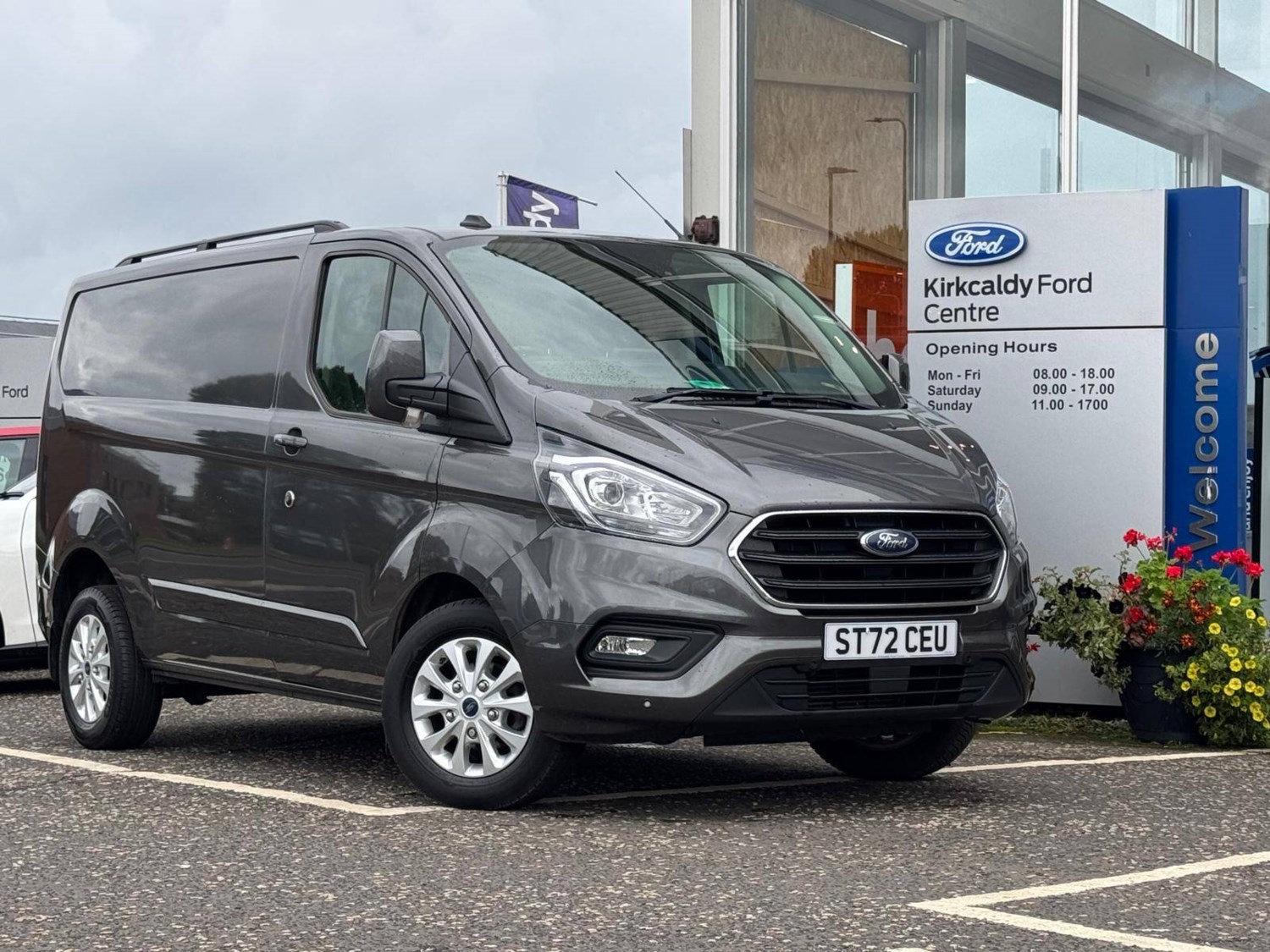 Ford Transit Custom Listing Image