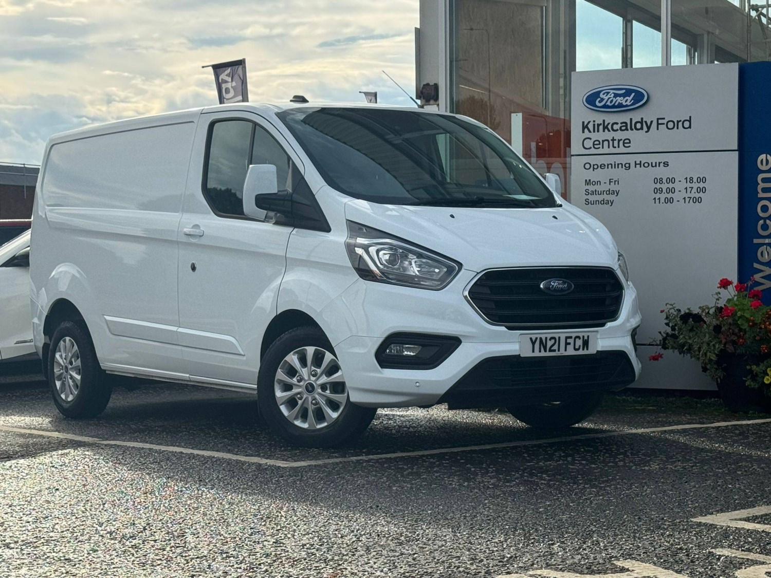 Ford Transit Custom Listing Image