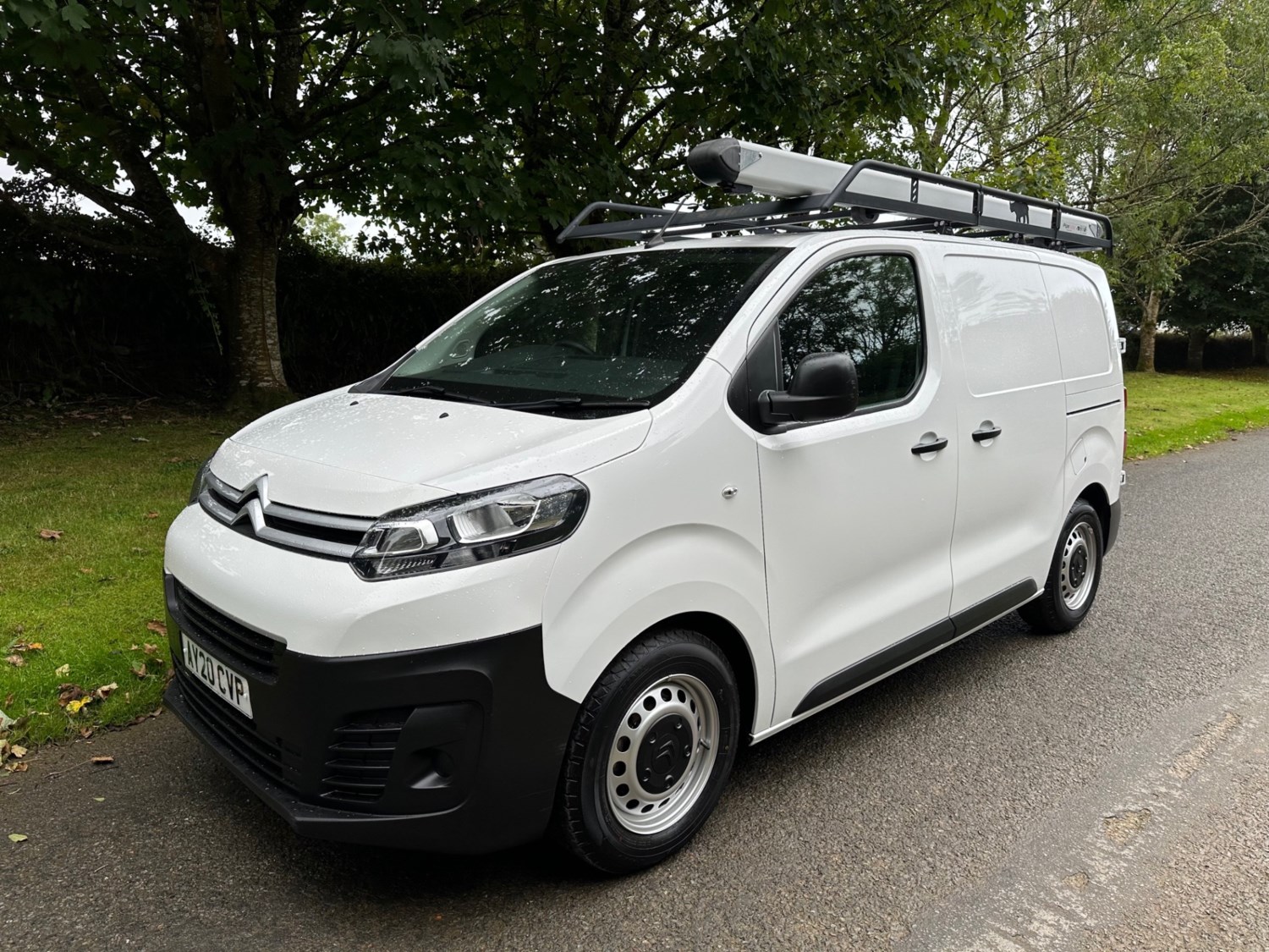 Citroen Dispatch Listing Image