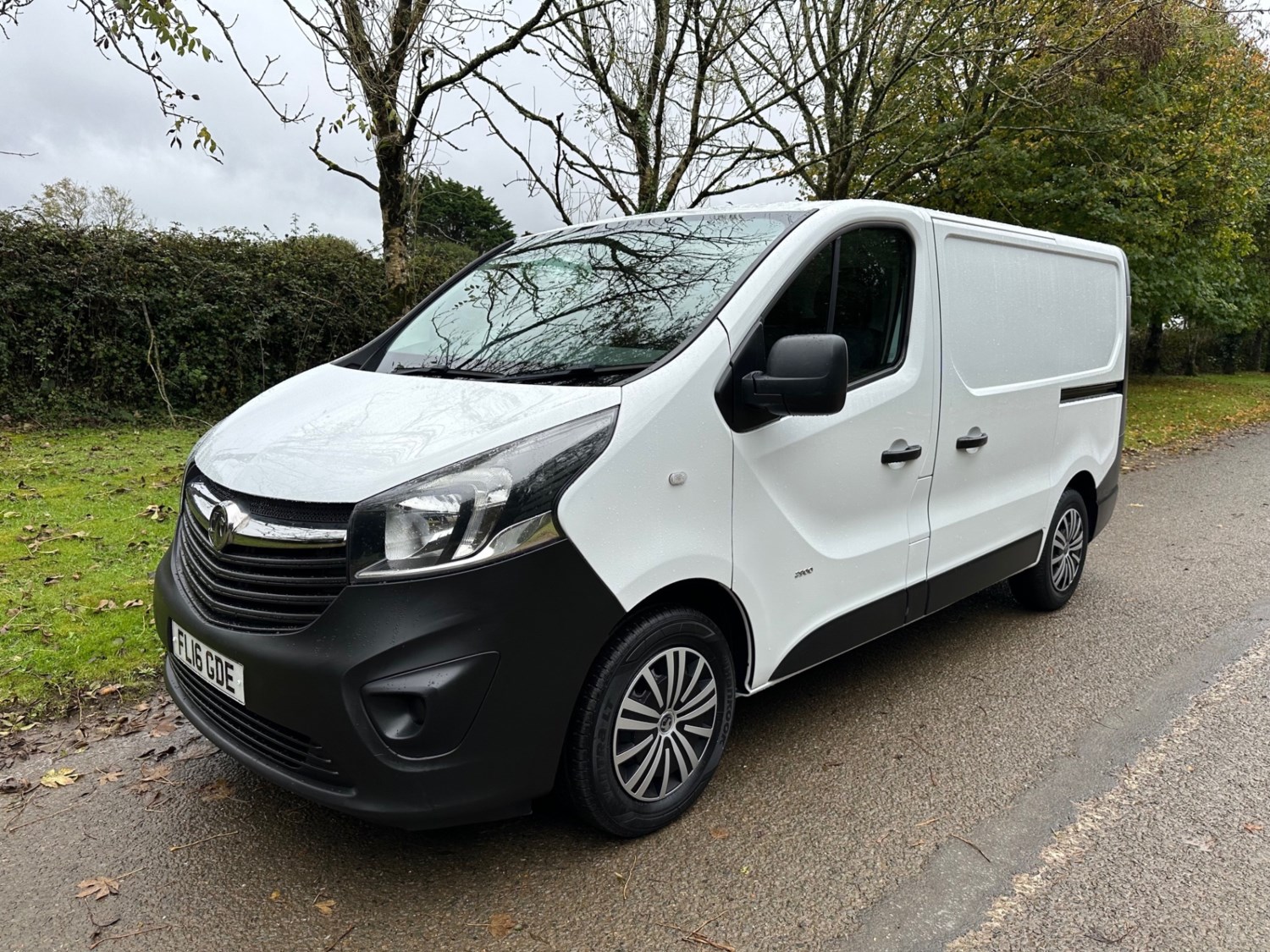 Vauxhall Vivaro Listing Image