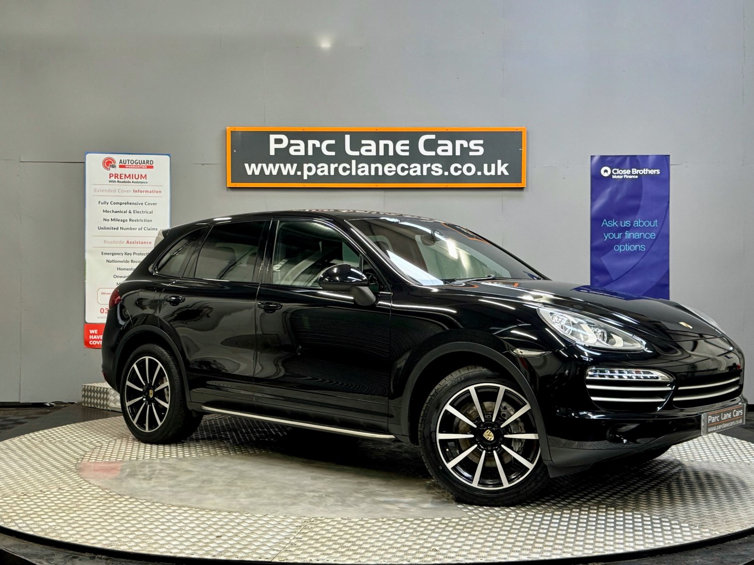 Porsche Cayenne Listing Image