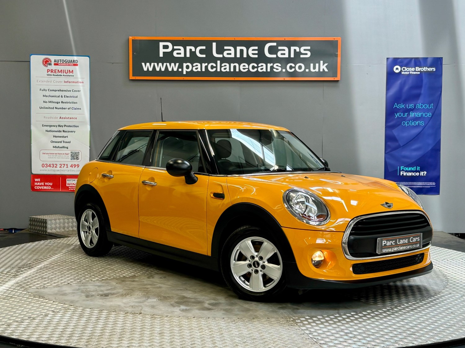 MINI Hatch Listing Image