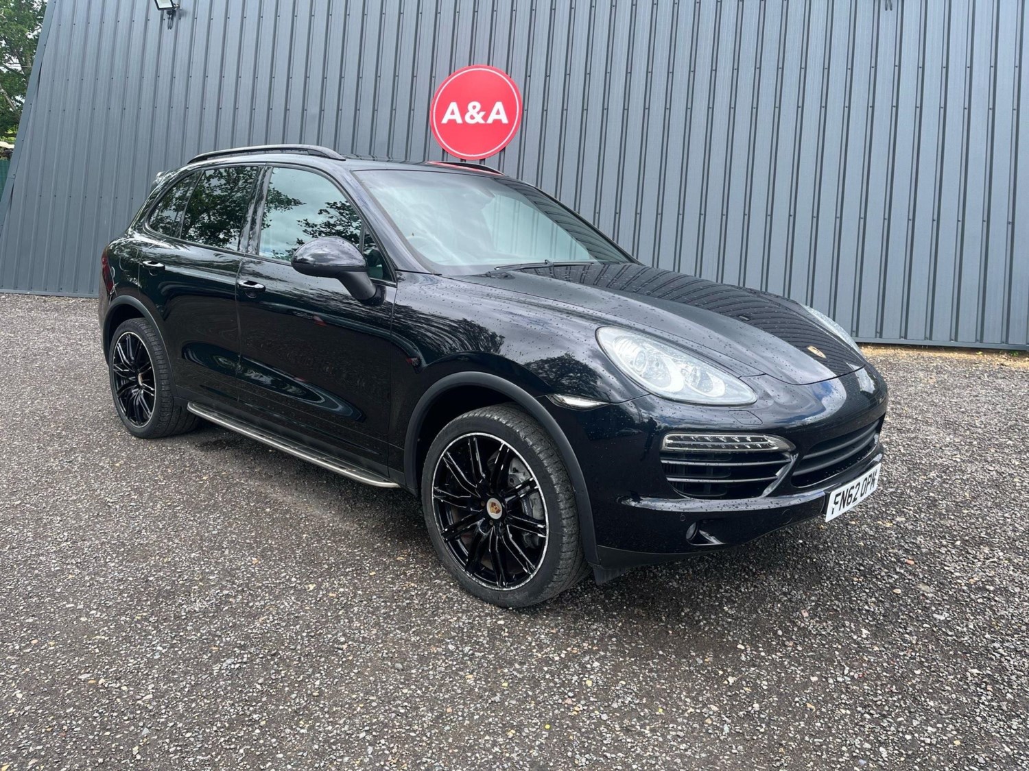 Porsche Cayenne Listing Image