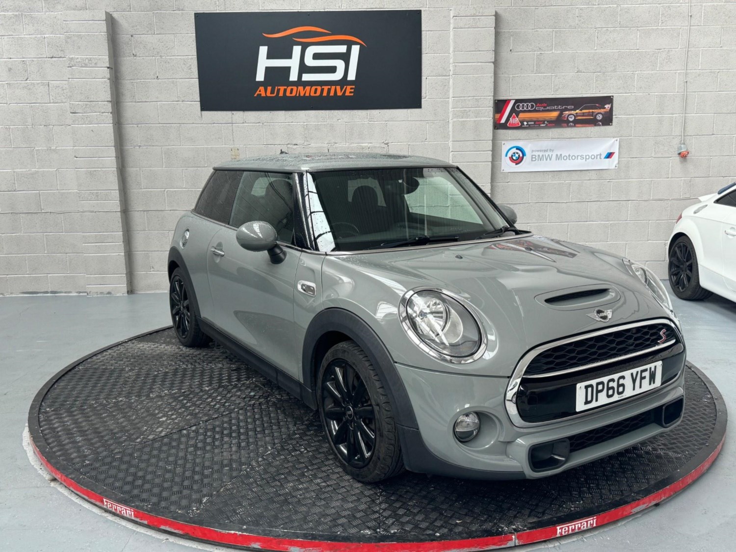 MINI Hatch Listing Image