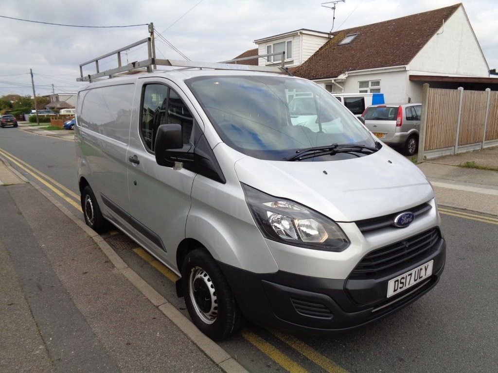 Ford Transit Custom Listing Image