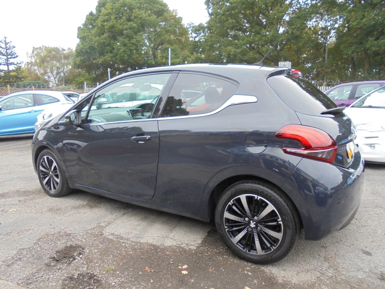 Peugeot 208 Listing Image