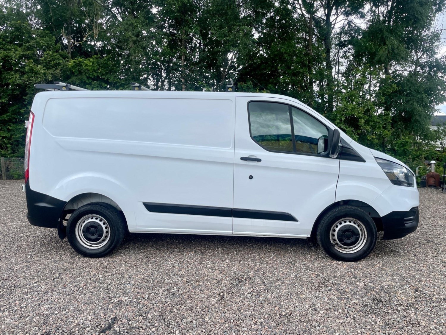 Ford Transit Custom Listing Image