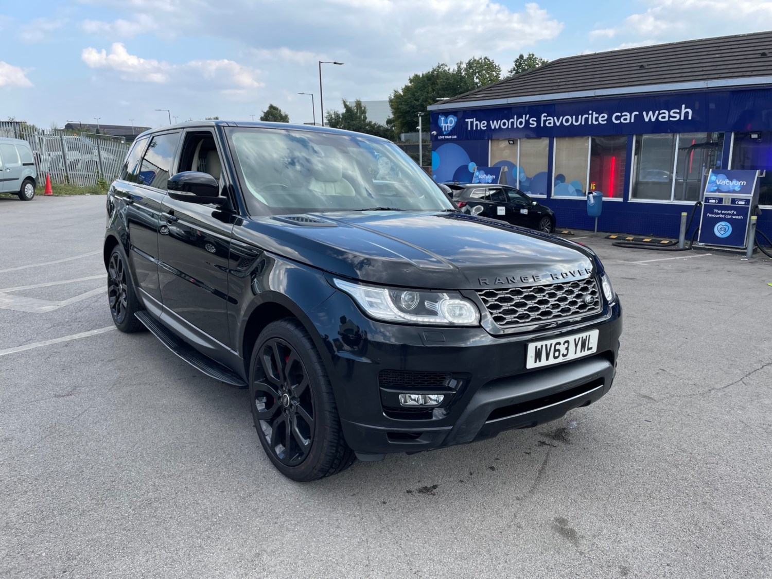 Land Rover Range Rover Sport Listing Image