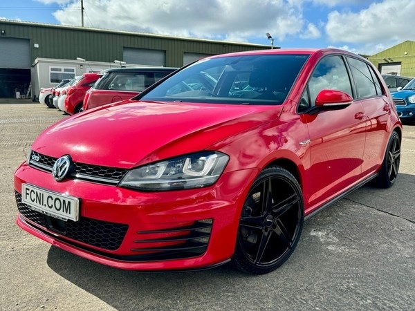 Volkswagen Golf Listing Image