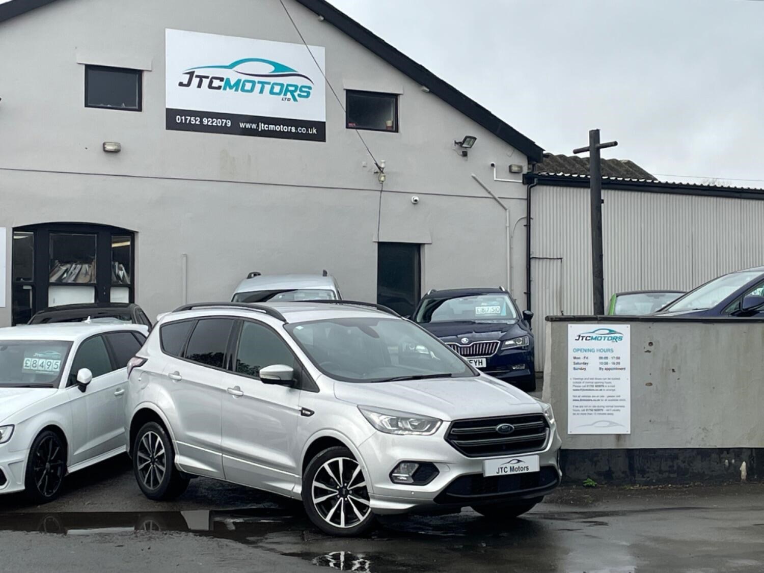 Ford Kuga Listing Image