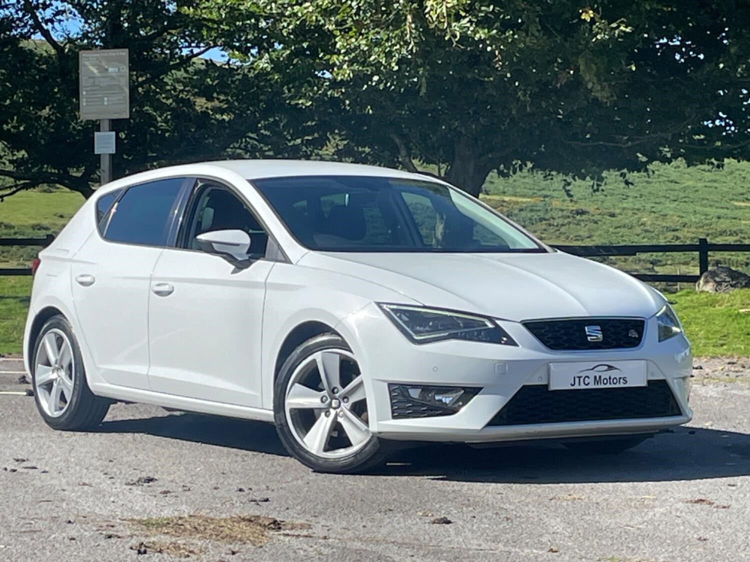 SEAT Leon Listing Image