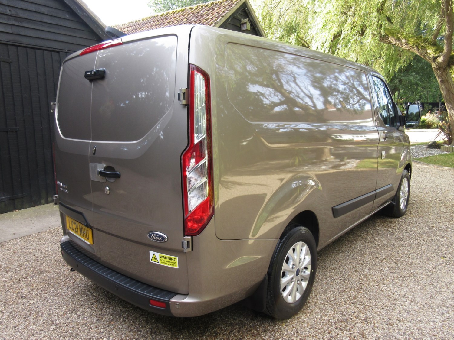 Ford Transit Custom Listing Image