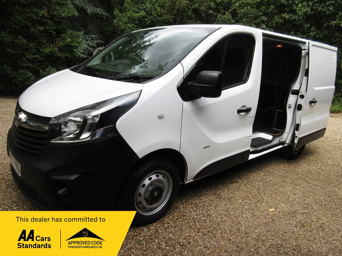 Vauxhall Vivaro Listing Image