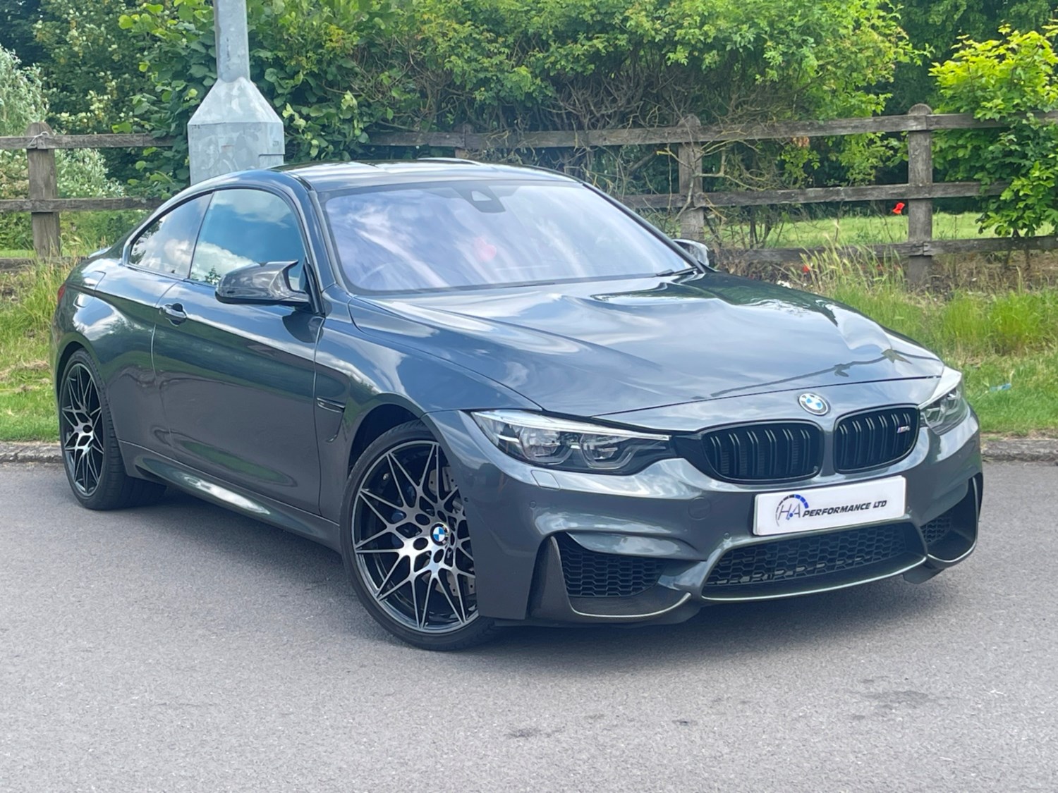 BMW M4 Listing Image