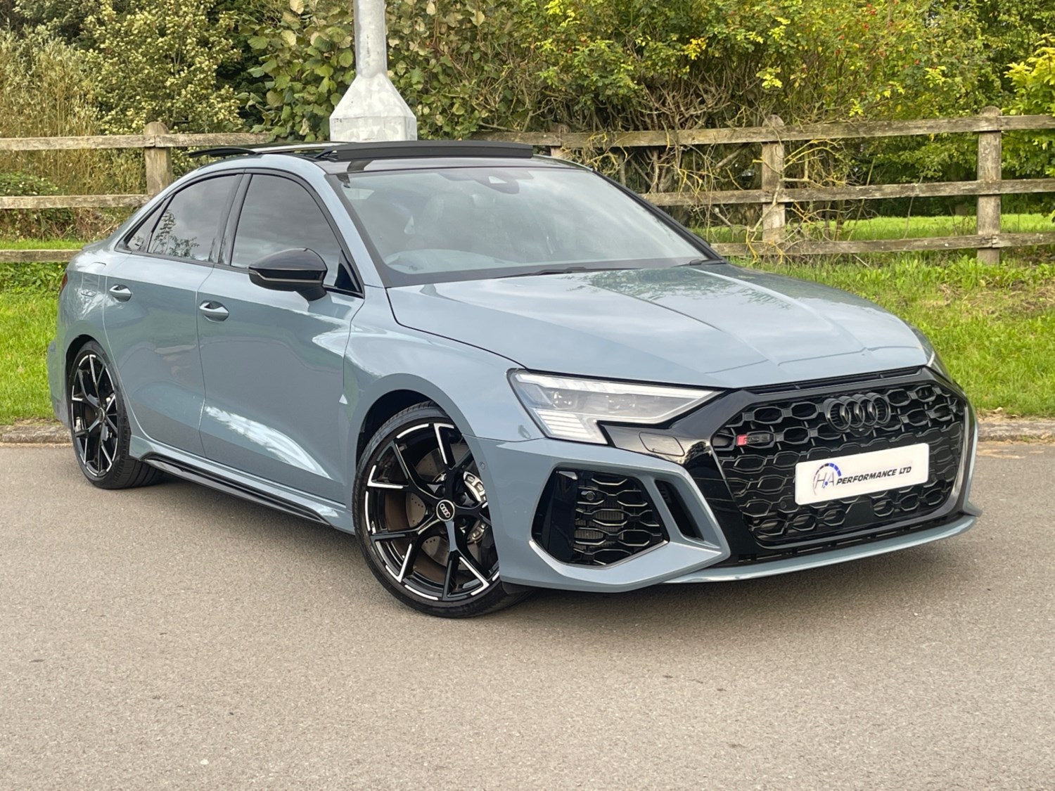 Audi RS3 Listing Image