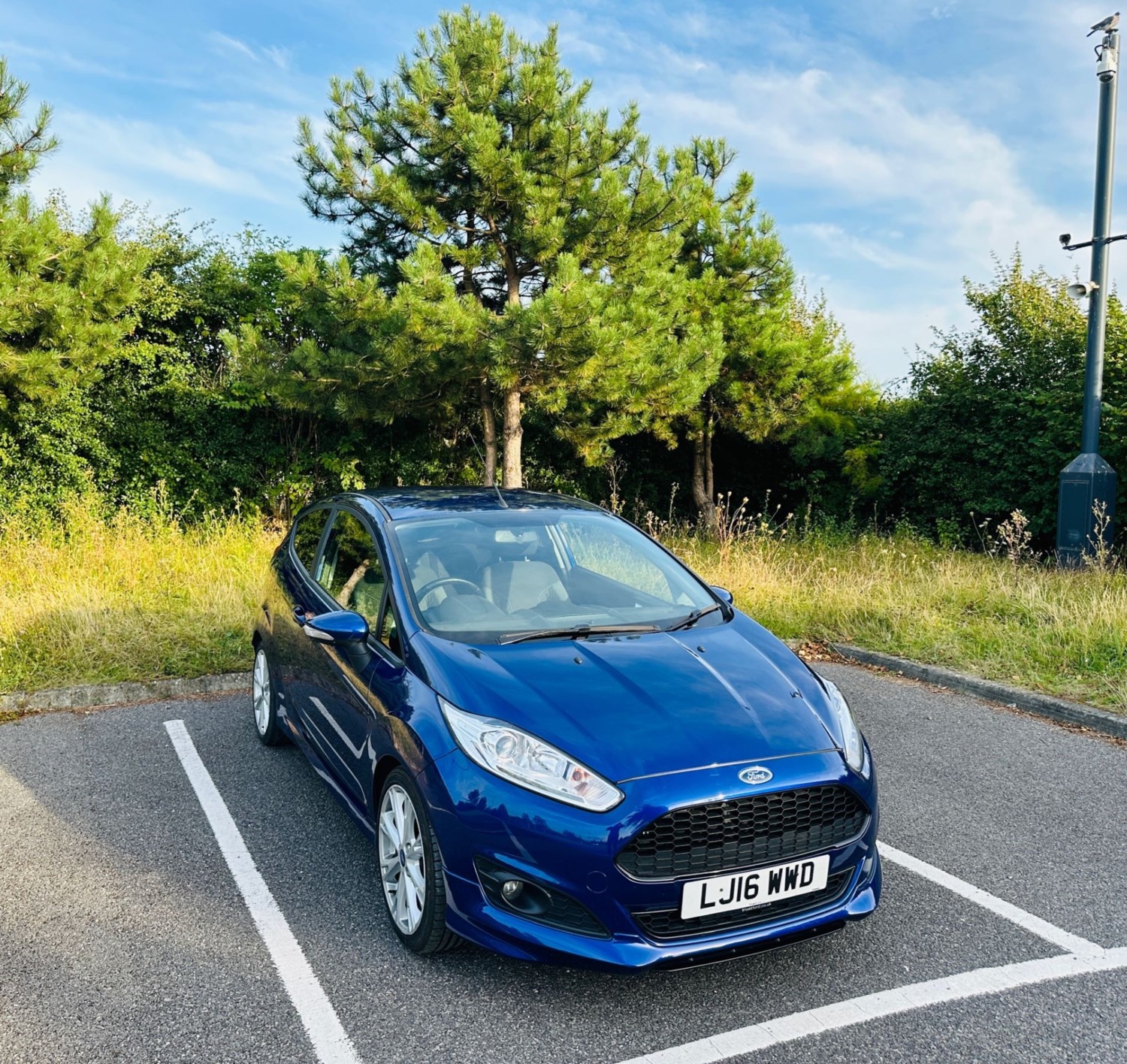 Ford Fiesta Listing Image