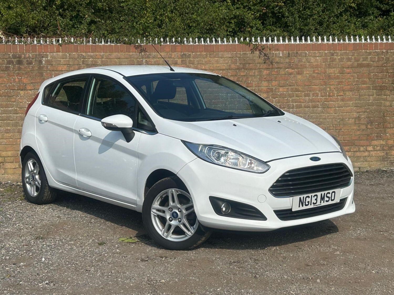 Ford Fiesta Listing Image