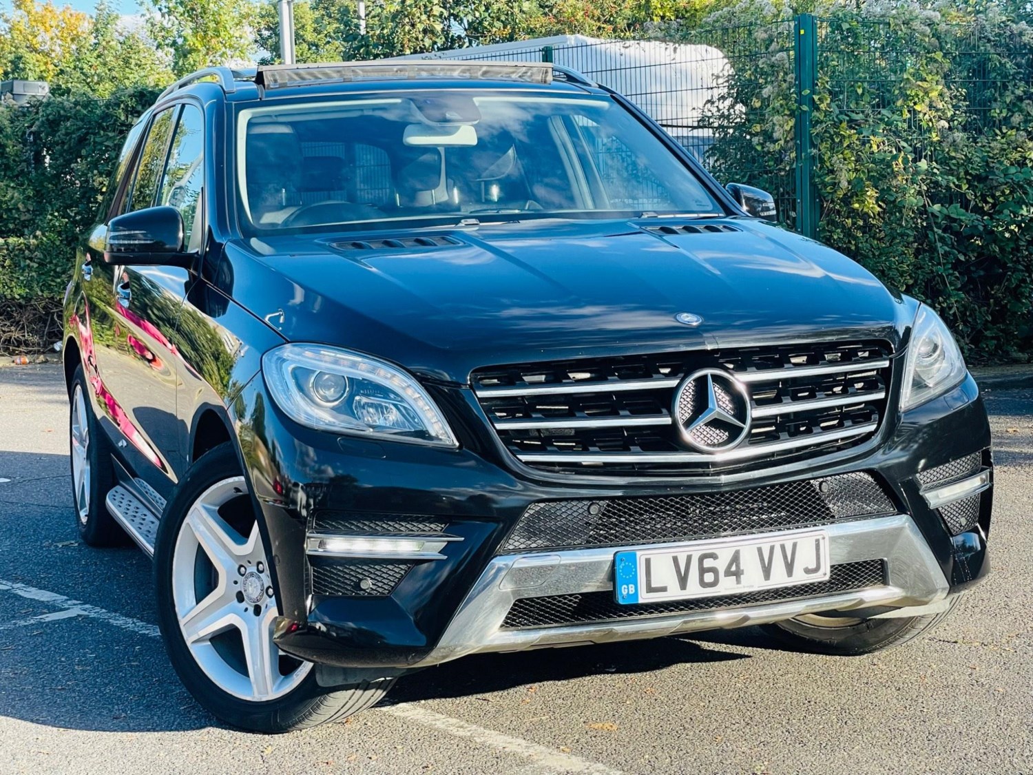 Mercedes-Benz M-Class Listing Image