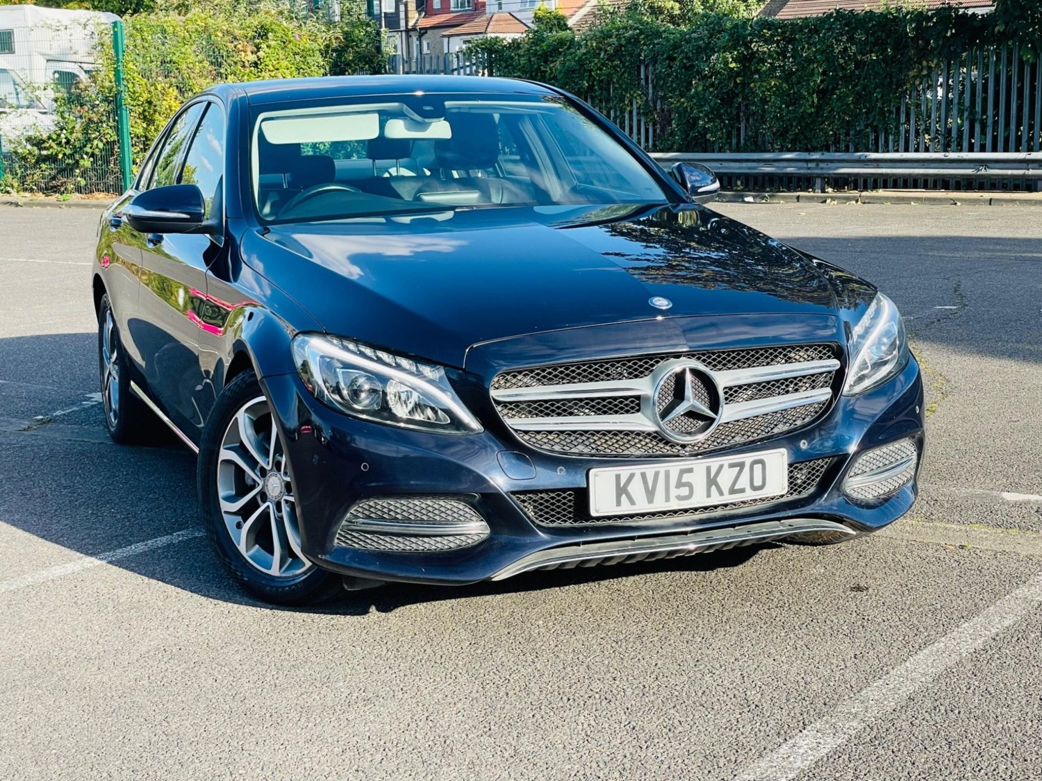 Mercedes-Benz C-Class Listing Image