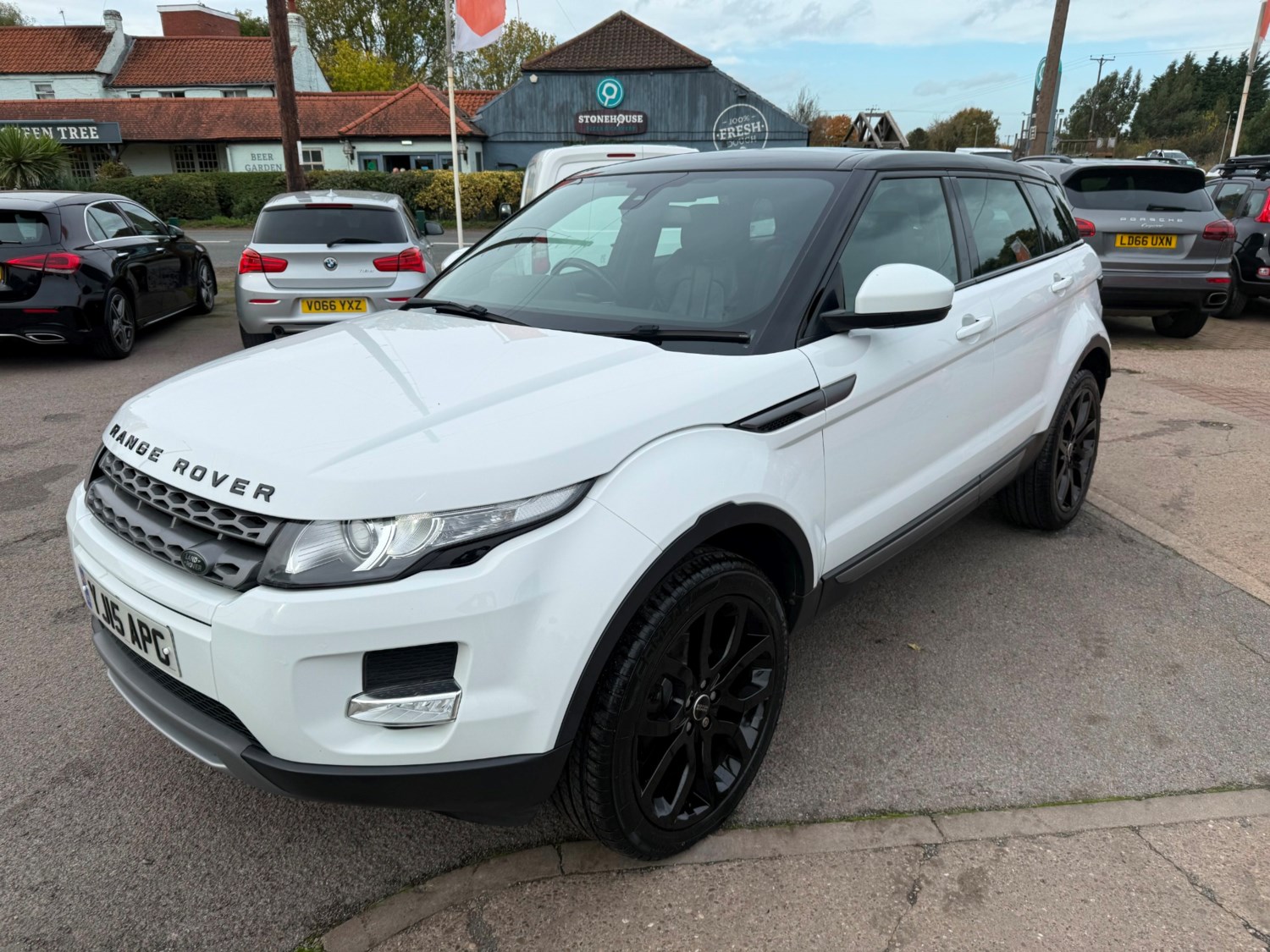 Land Rover Range Rover Evoque Listing Image