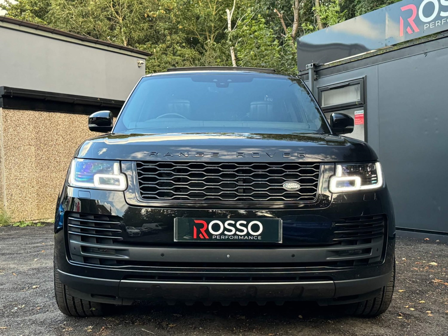 Land Rover Range Rover Listing Image