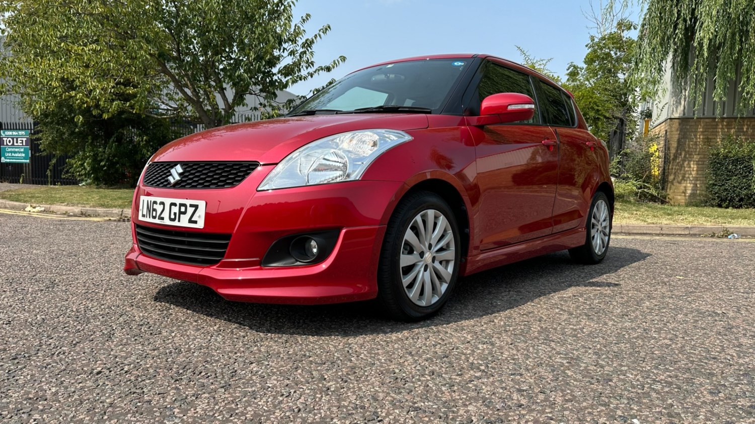 Suzuki Swift Listing Image