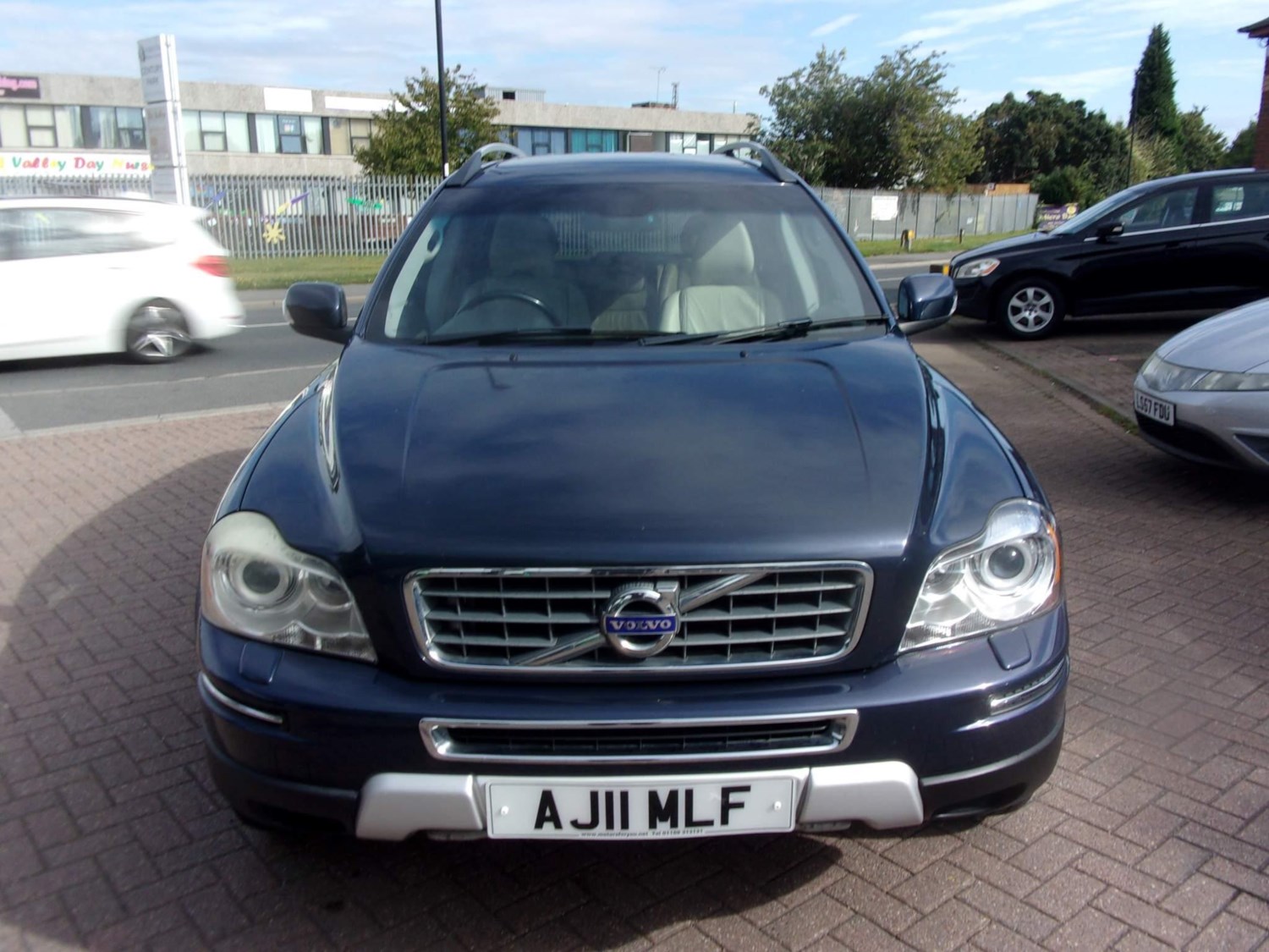 Volvo XC90 Listing Image