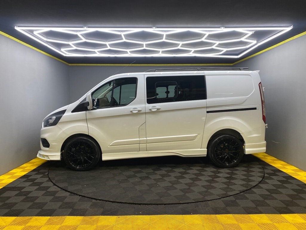 Ford Transit Custom Listing Image