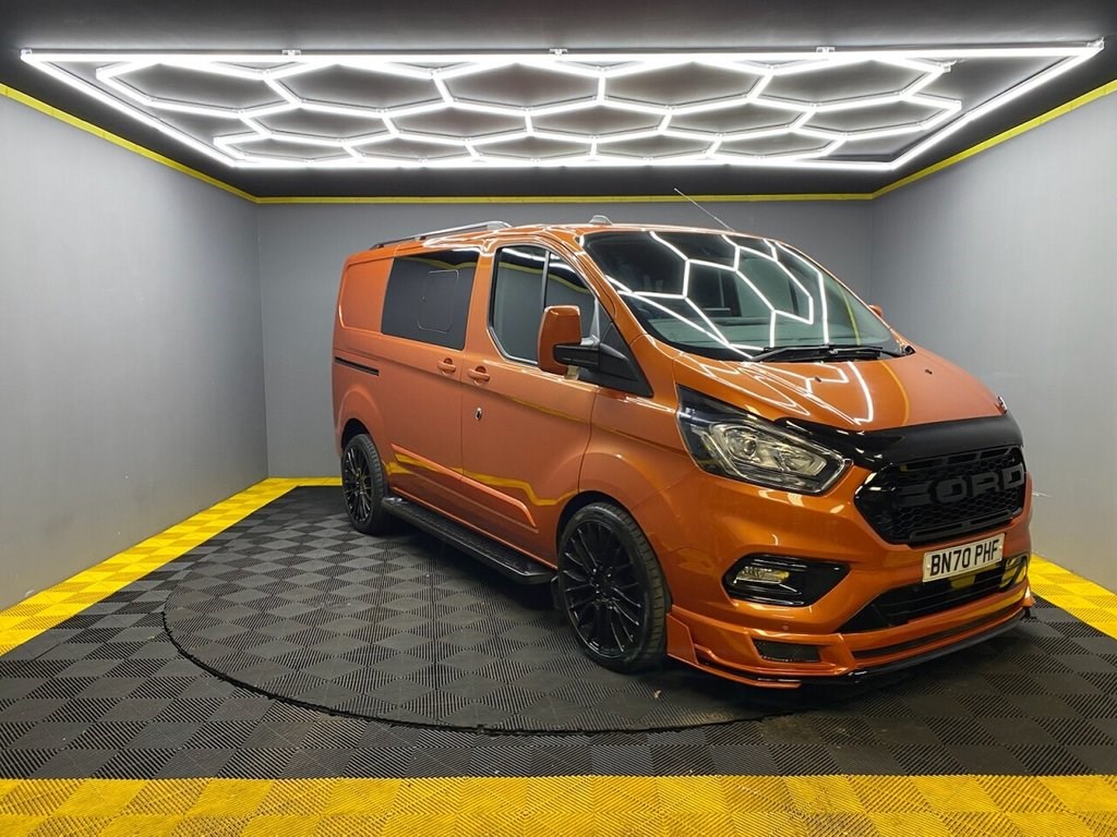 Ford Transit Custom Listing Image