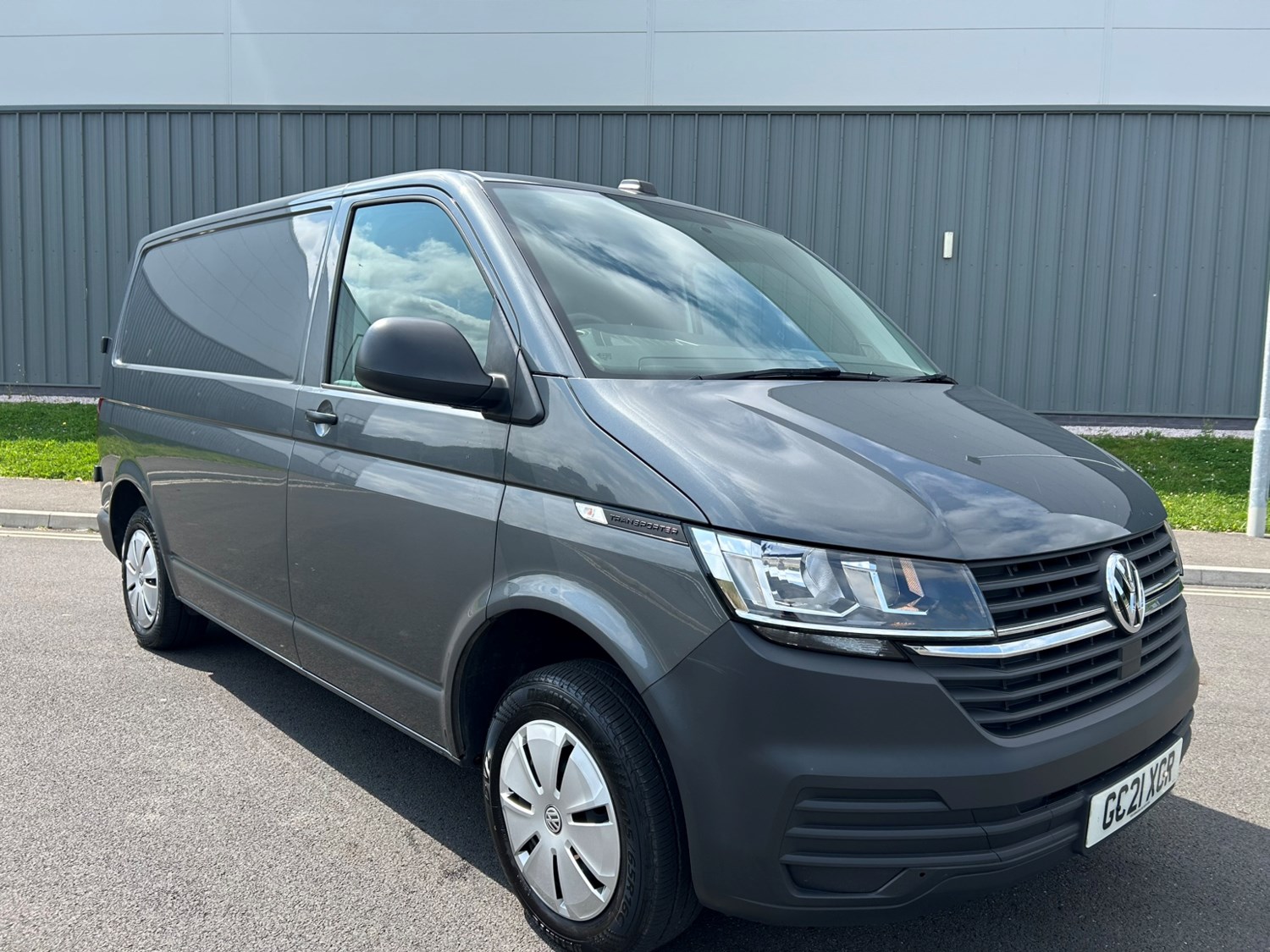 Volkswagen Transporter Listing Image