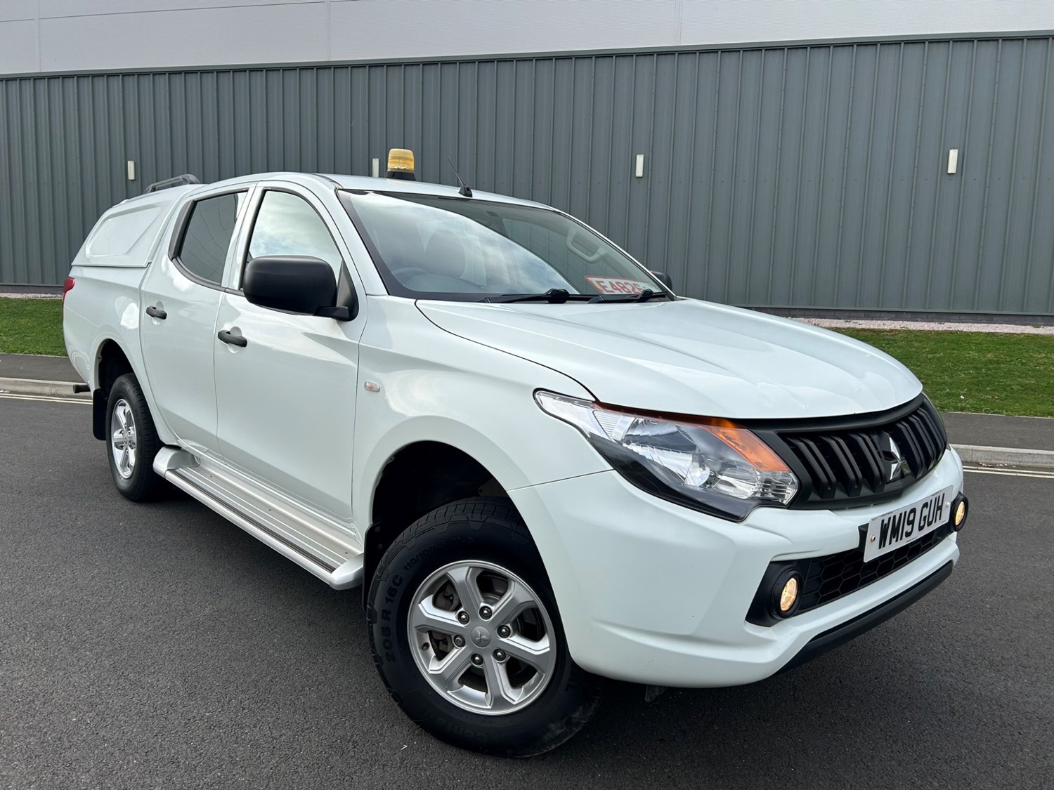 Mitsubishi L200 Listing Image