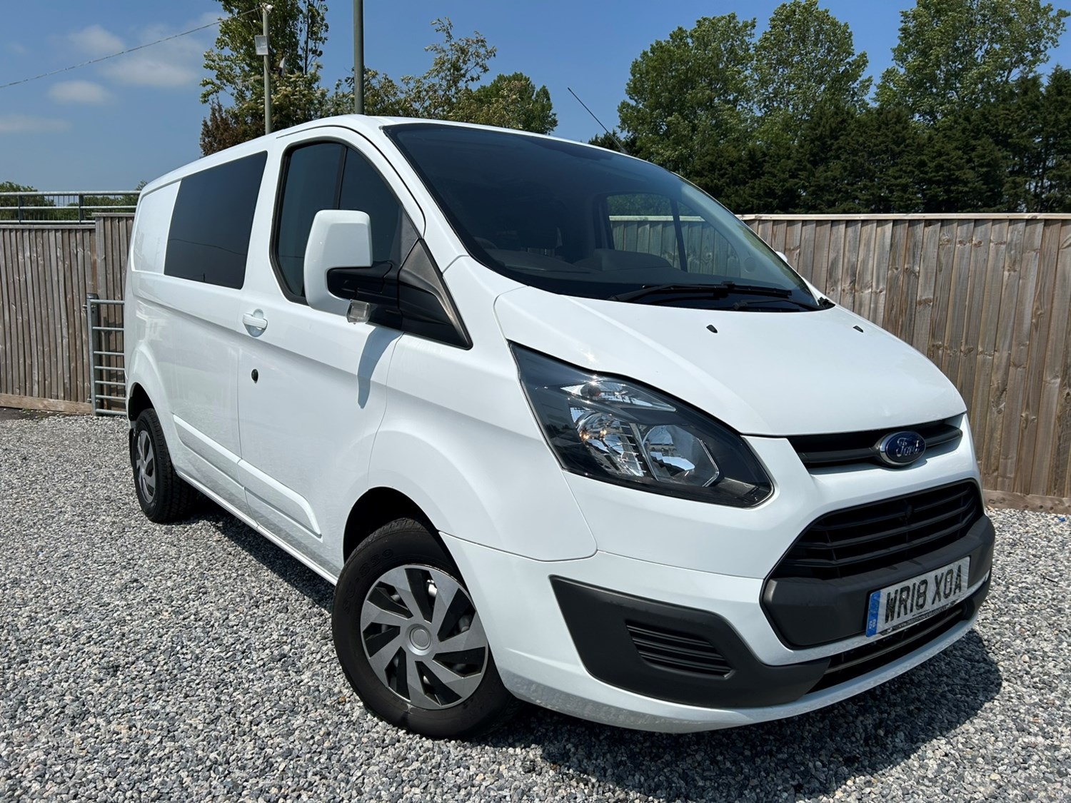 Ford Transit Custom Listing Image