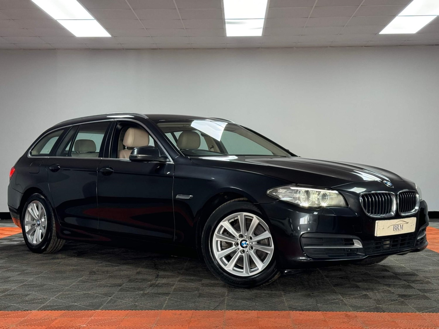 BMW 5 Series Listing Image