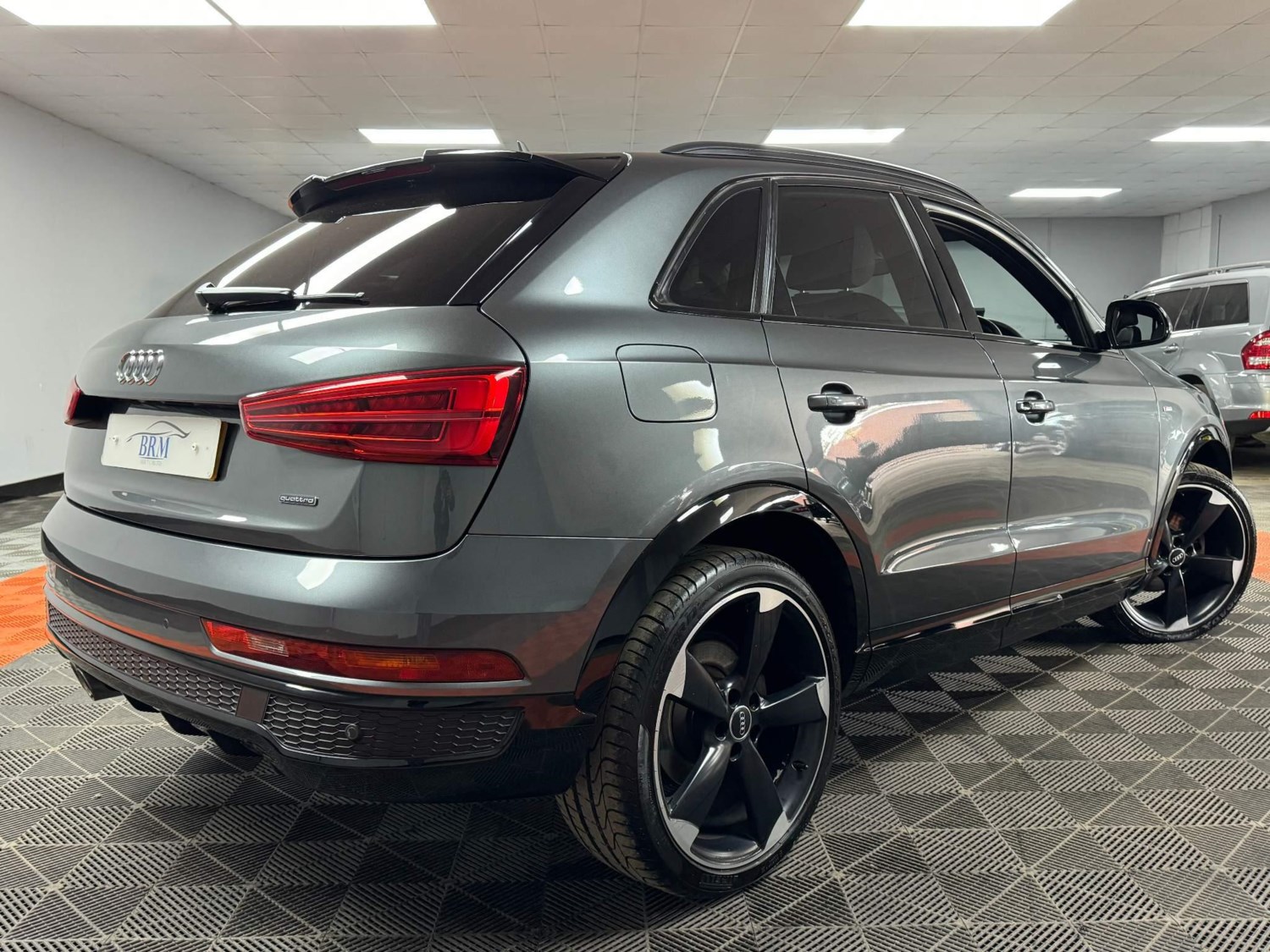 Audi Q3 Listing Image