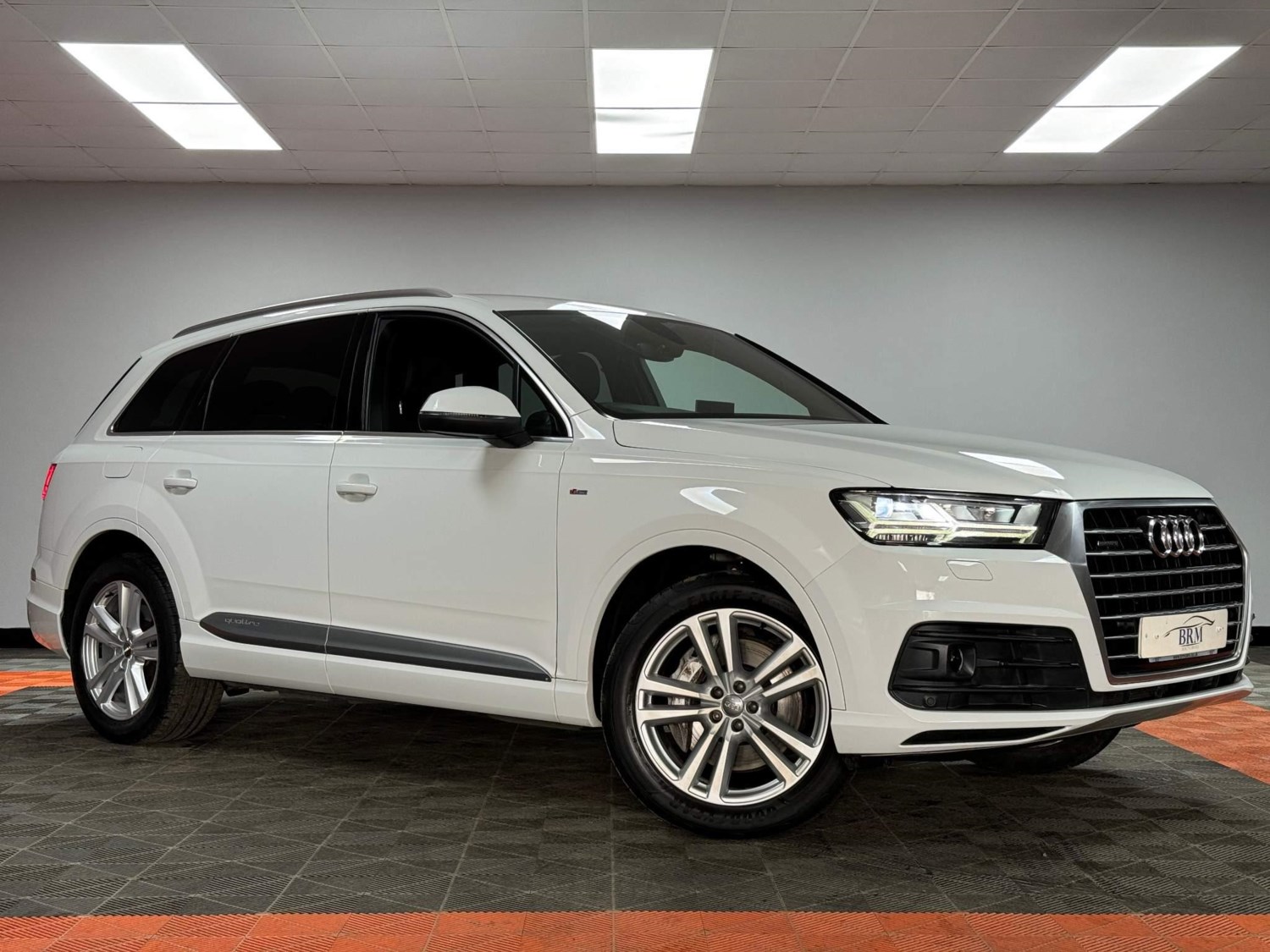 Audi Q7 Listing Image