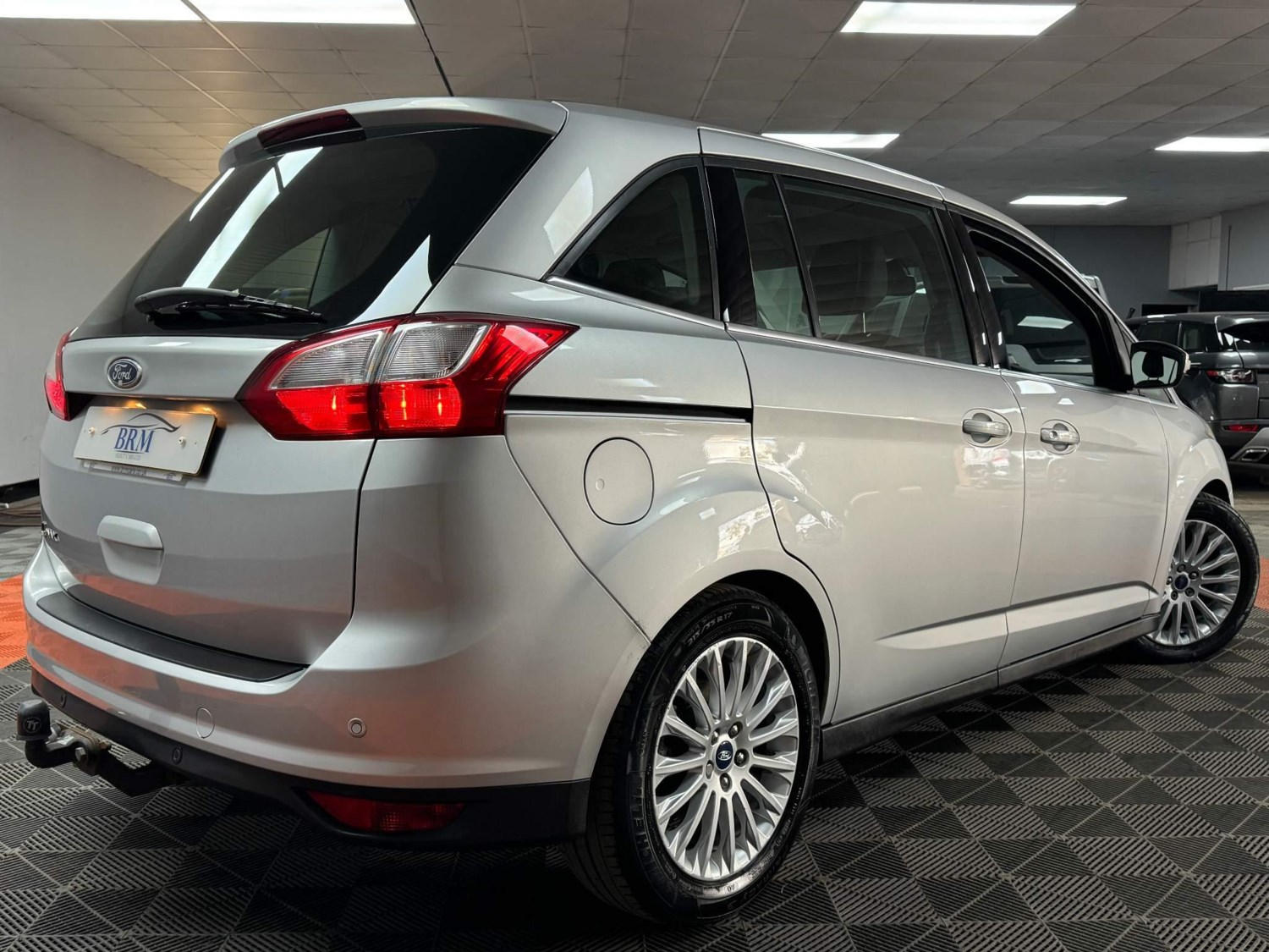 Ford Grand C-Max Listing Image