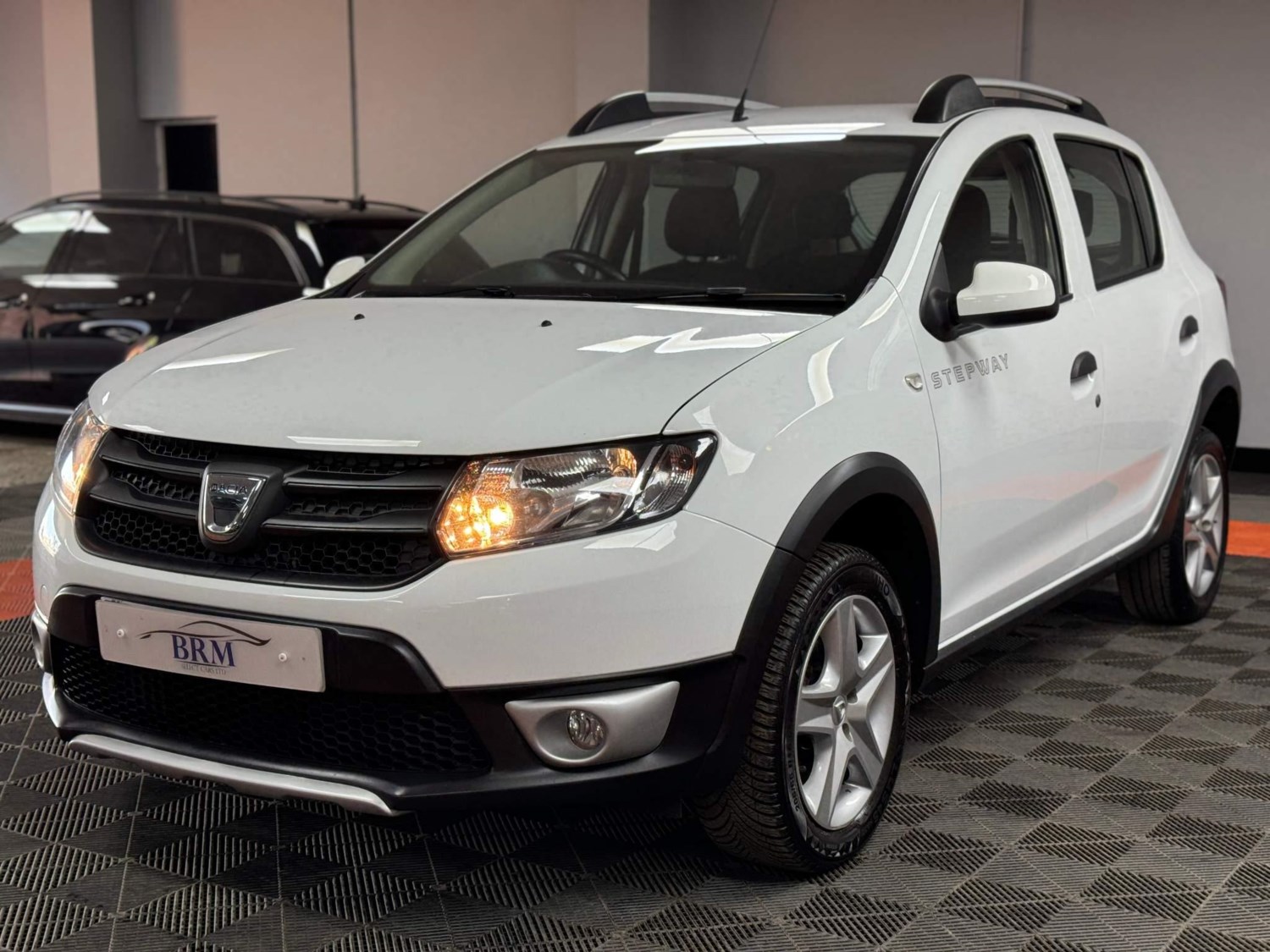 Dacia Sandero Stepway Listing Image