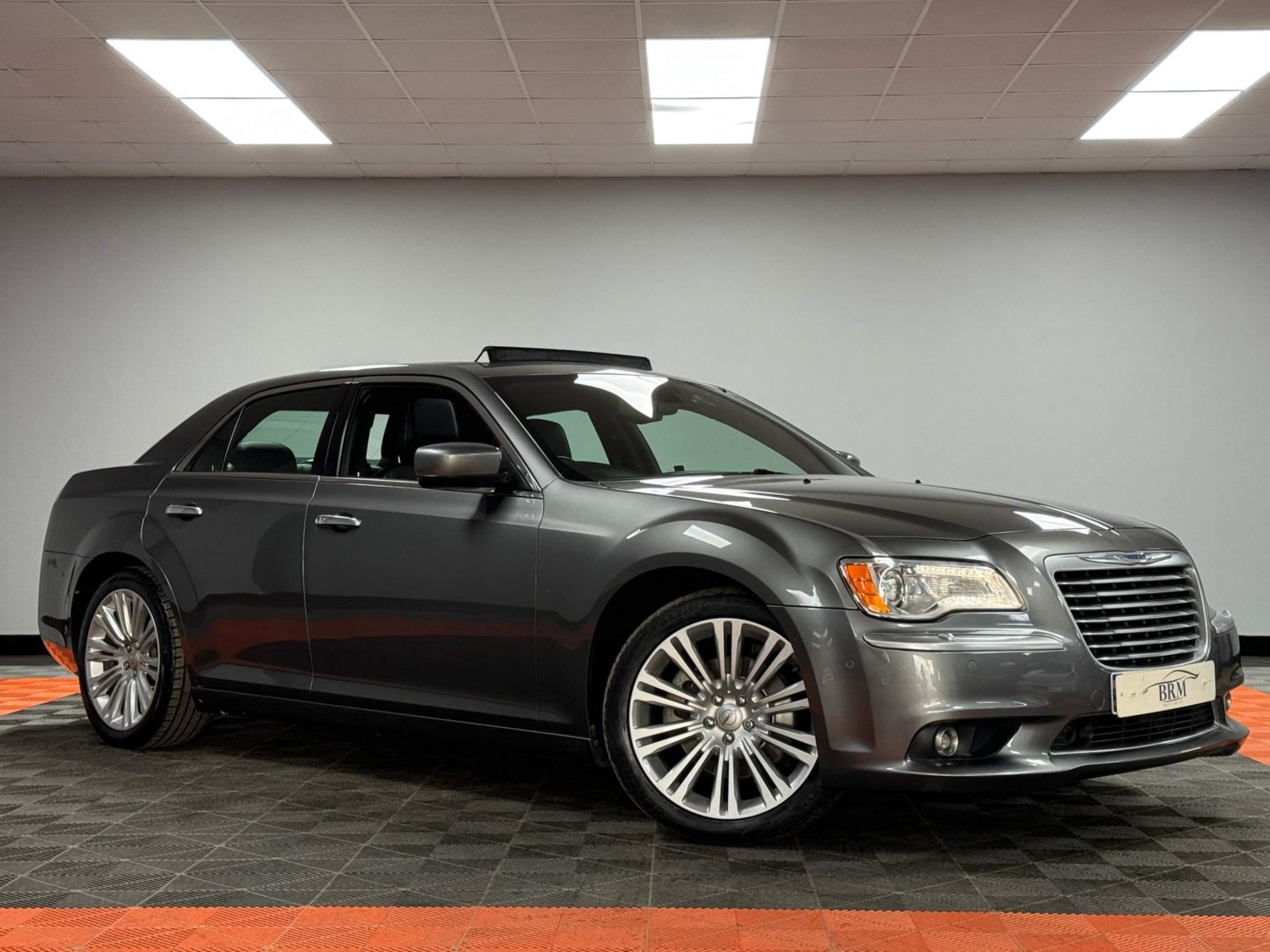 Chrysler 300C Listing Image