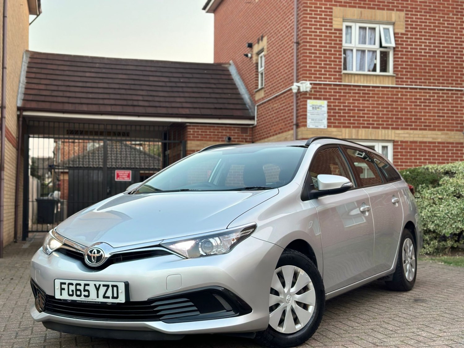 Toyota Auris Listing Image