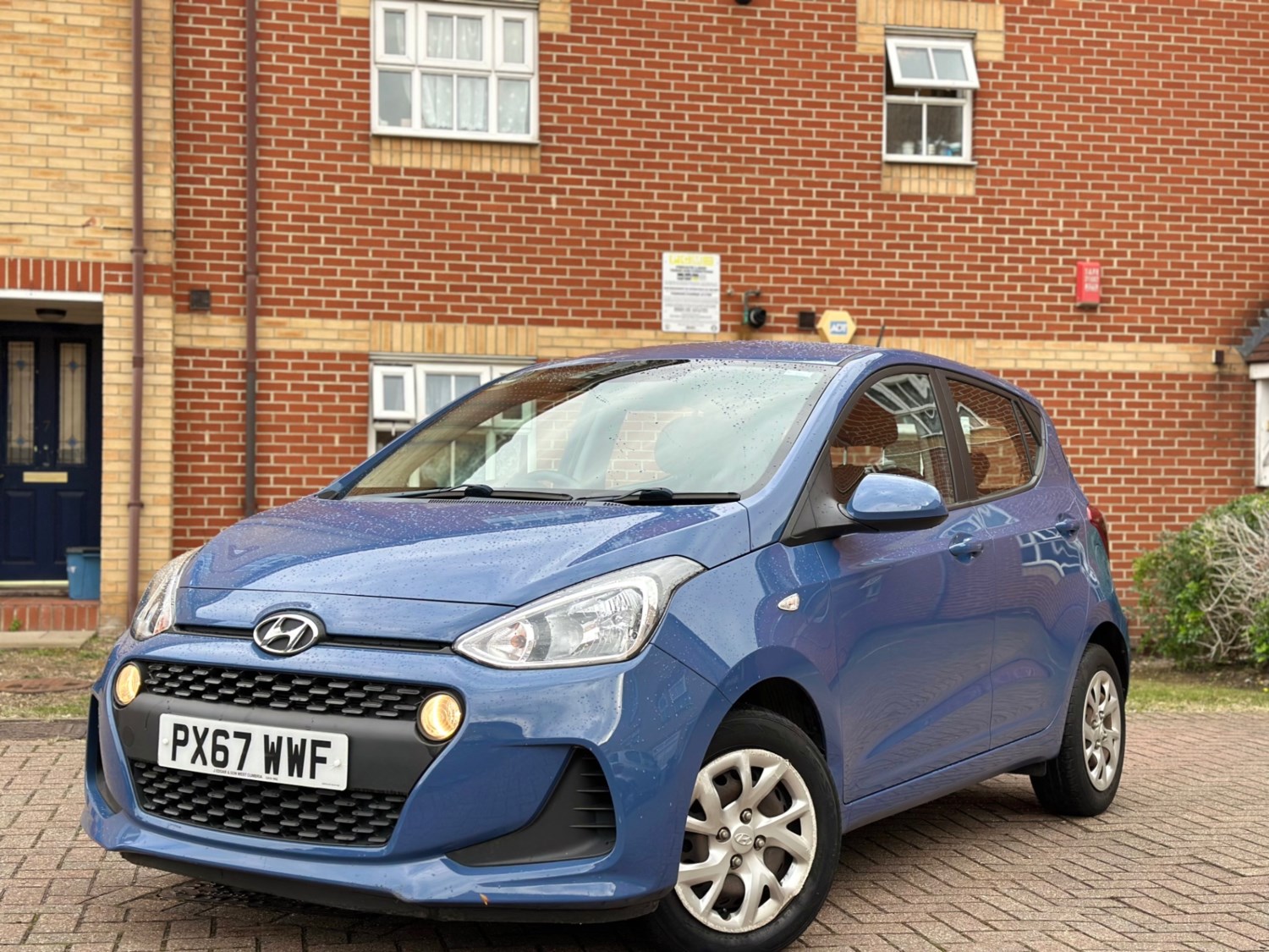 Hyundai i10 Listing Image