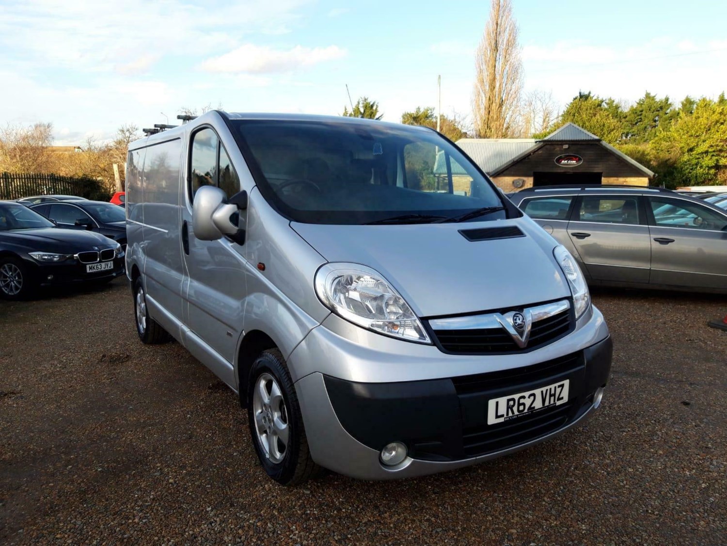 Vauxhall Vivaro Listing Image